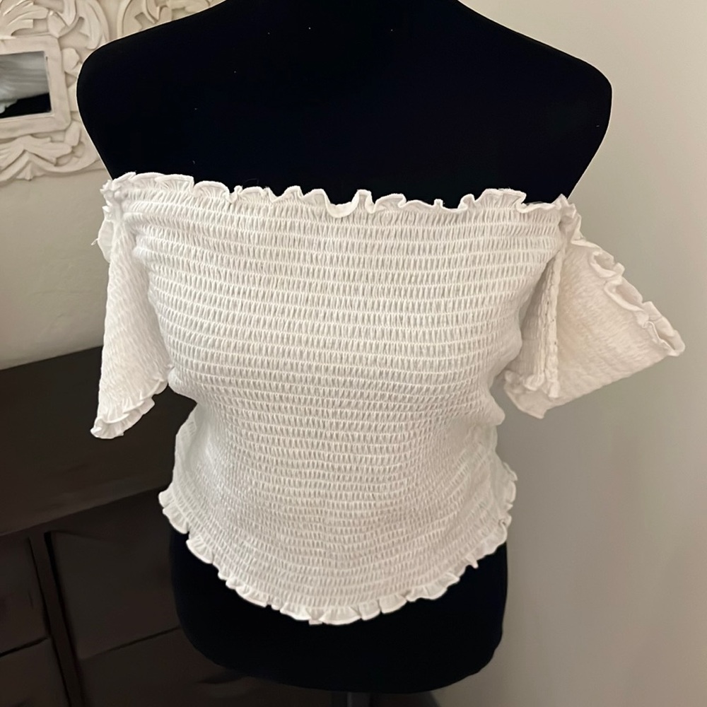 free. white rouched top.